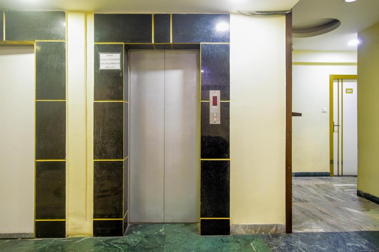 Hotel N S International Калькутта Экстерьер фото